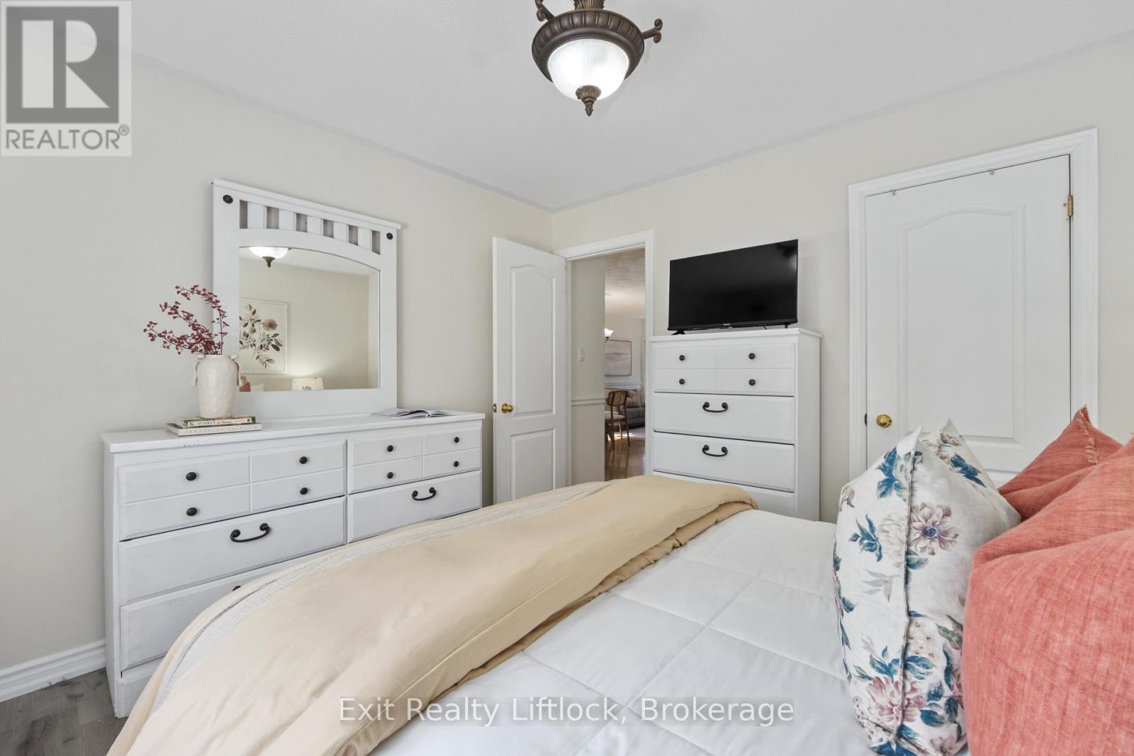 121 Haden Avenue, Peterborough, Ontario  K9H 7P6 - Photo 13 - X13656378