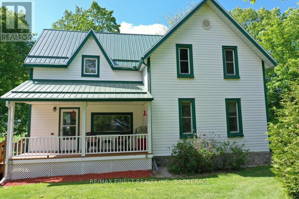 697 Warburton Road, Front Of Leeds & Seeleys Bay, Ontario