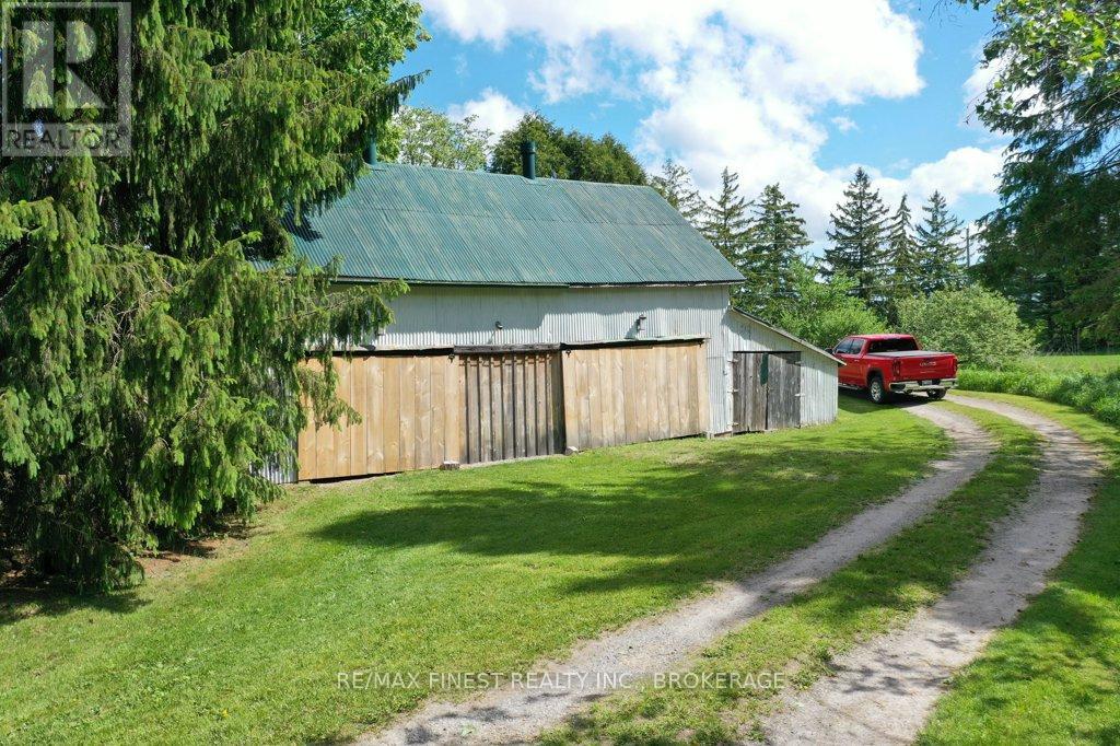 697 Warburton Road, Front Of Leeds & Seeleys Bay, Ontario  K0E 1L0 - Photo 34 - X13656376