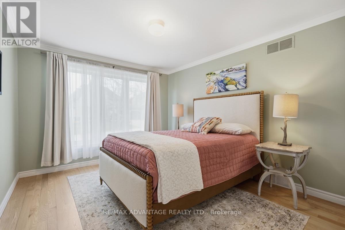 1 Smallman Drive, London North, Ontario  N6G 4R3 - Photo 25 - X13656398