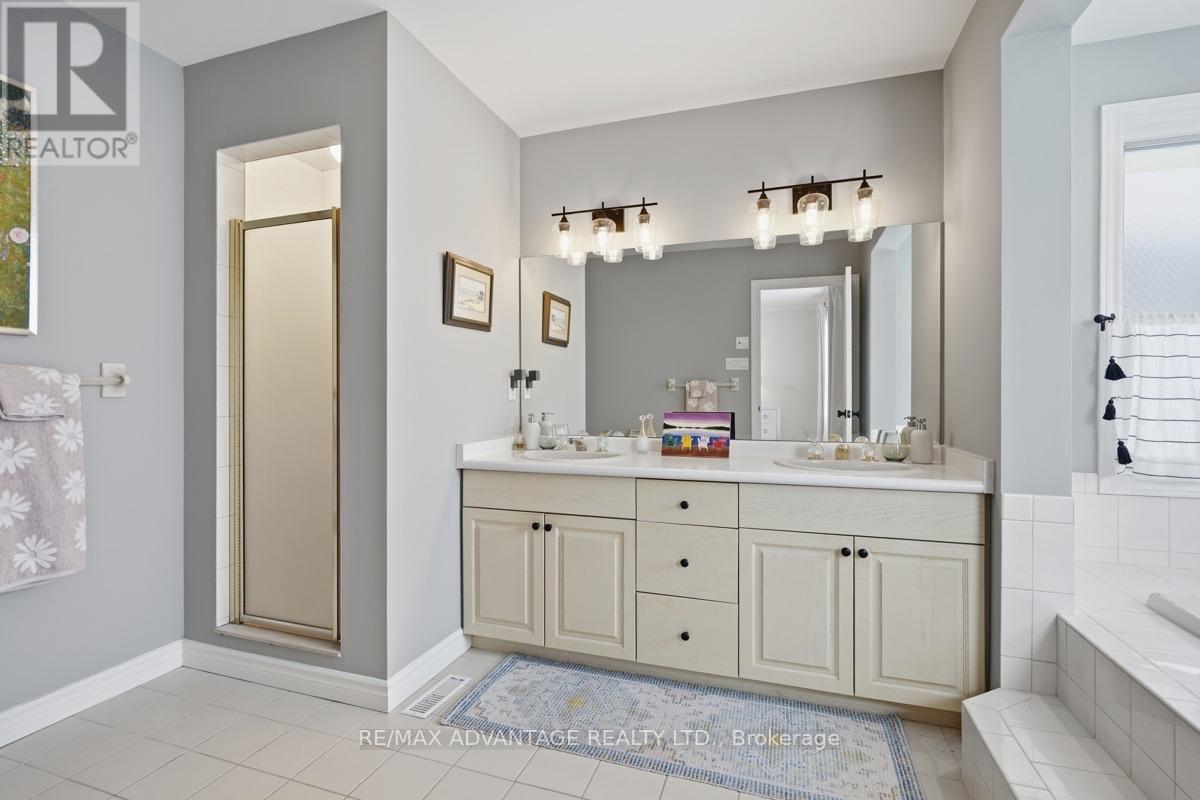 1 Smallman Drive, London North, Ontario  N6G 4R3 - Photo 29 - X13656398