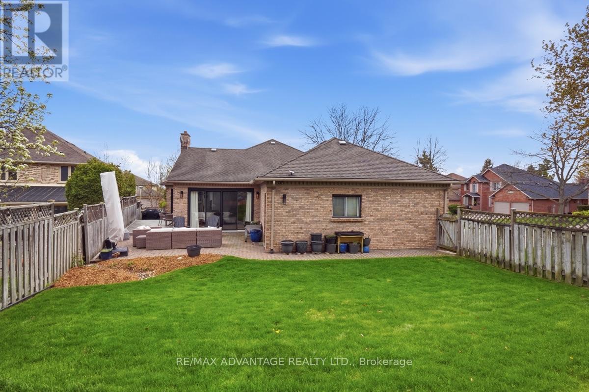 1 Smallman Drive, London North, Ontario  N6G 4R3 - Photo 32 - X13656398