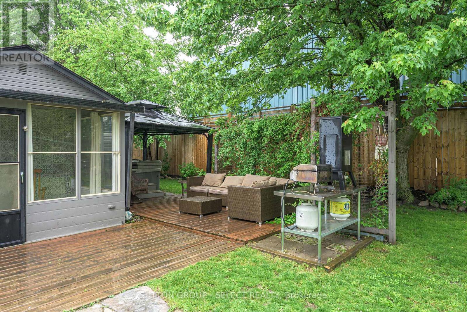 152 Elm Street, West Elgin, Ontario  N0L 2P0 - Photo 25 - X13656458