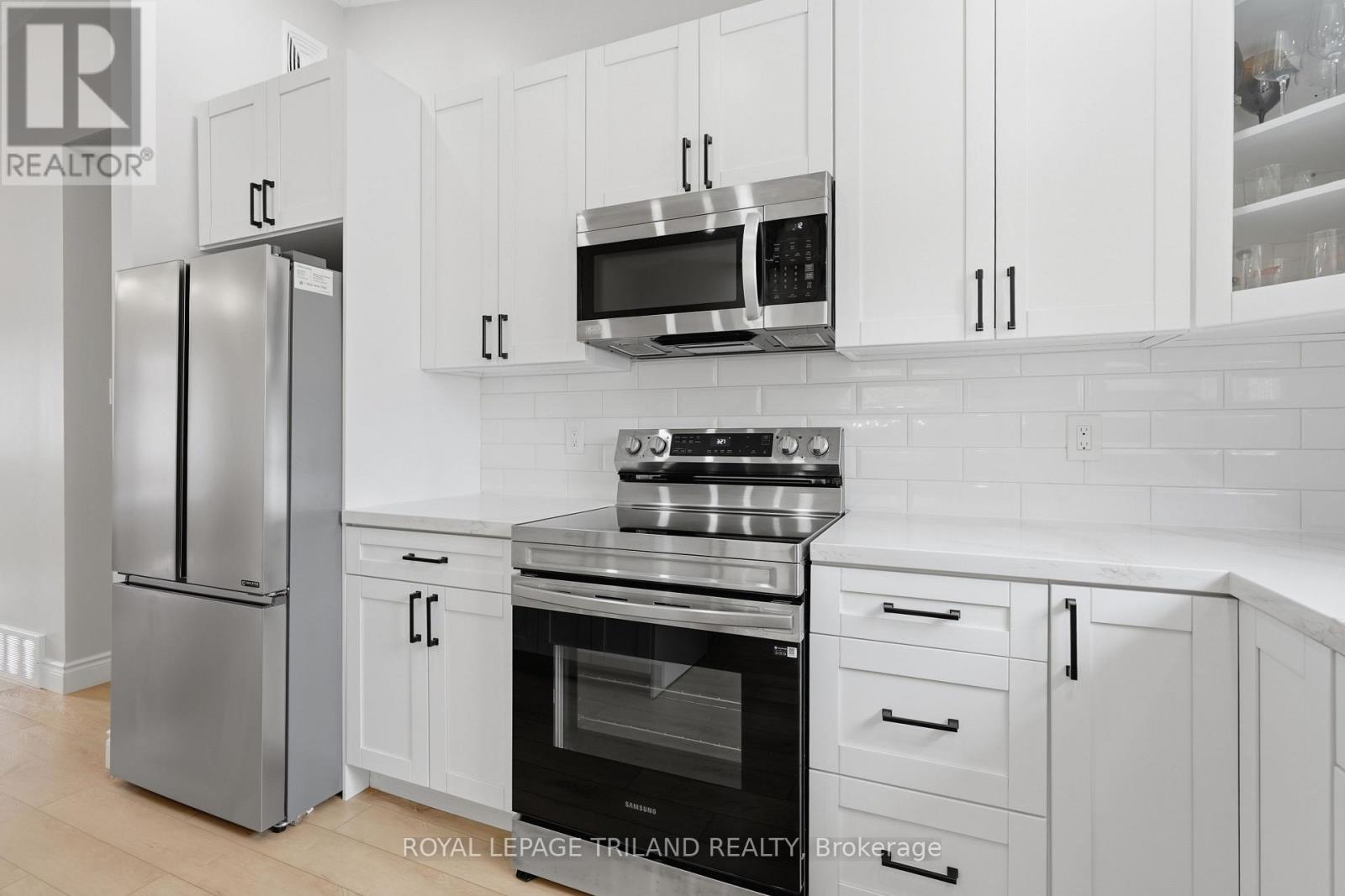 74 Kennedy Place, London East, Ontario  N5V 4W1 - Photo 10 - X13656484