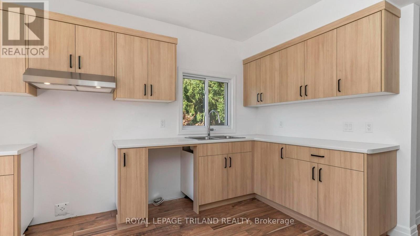 114 Fairview Avenue, St. Thomas, Ontario  N5R 4X6 - Photo 16 - X13656500