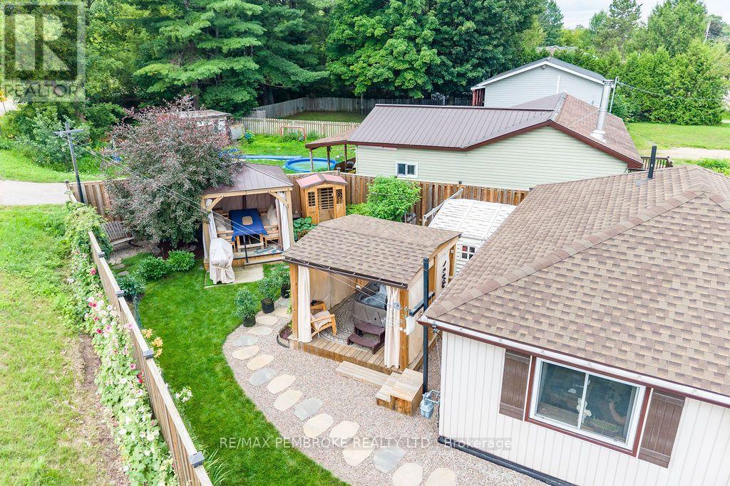 890 Lea Street, Pembroke, Ontario  K8A 6H7 - Photo 44 - X13656356