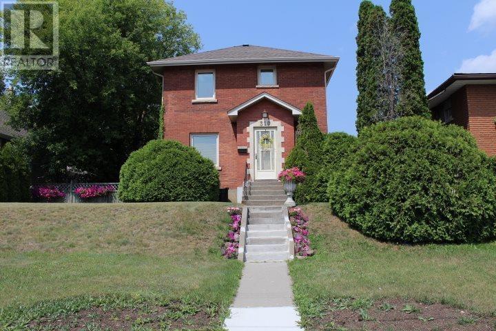 310 Algoma ST N, Thunder Bay, Ontario