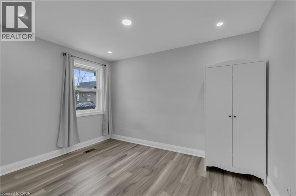 197 Troy Street, Mississauga, Ontario  L5G 1S9 - Photo 20 - 40846347