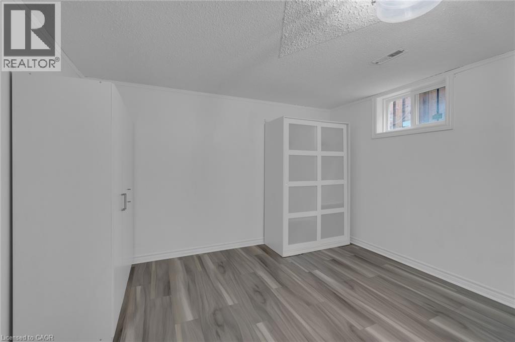 197 Troy Street, Mississauga, Ontario  L5G 1S9 - Photo 29 - 40846347