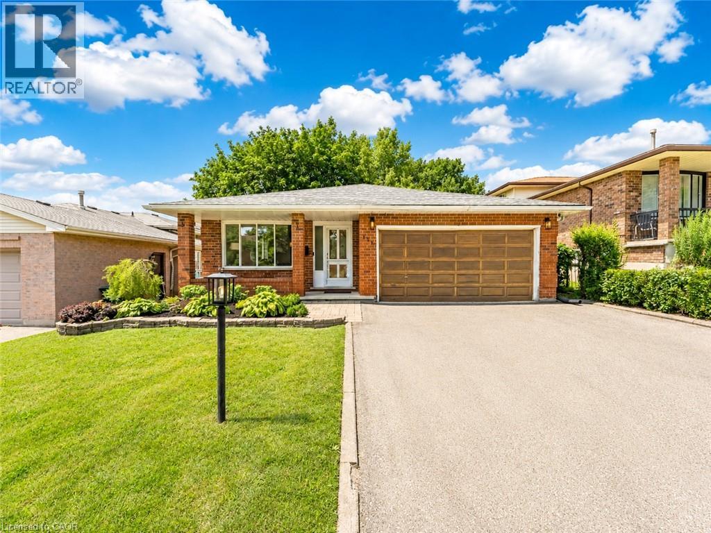 131 BRIERDALE Drive, Kitchener, Ontario