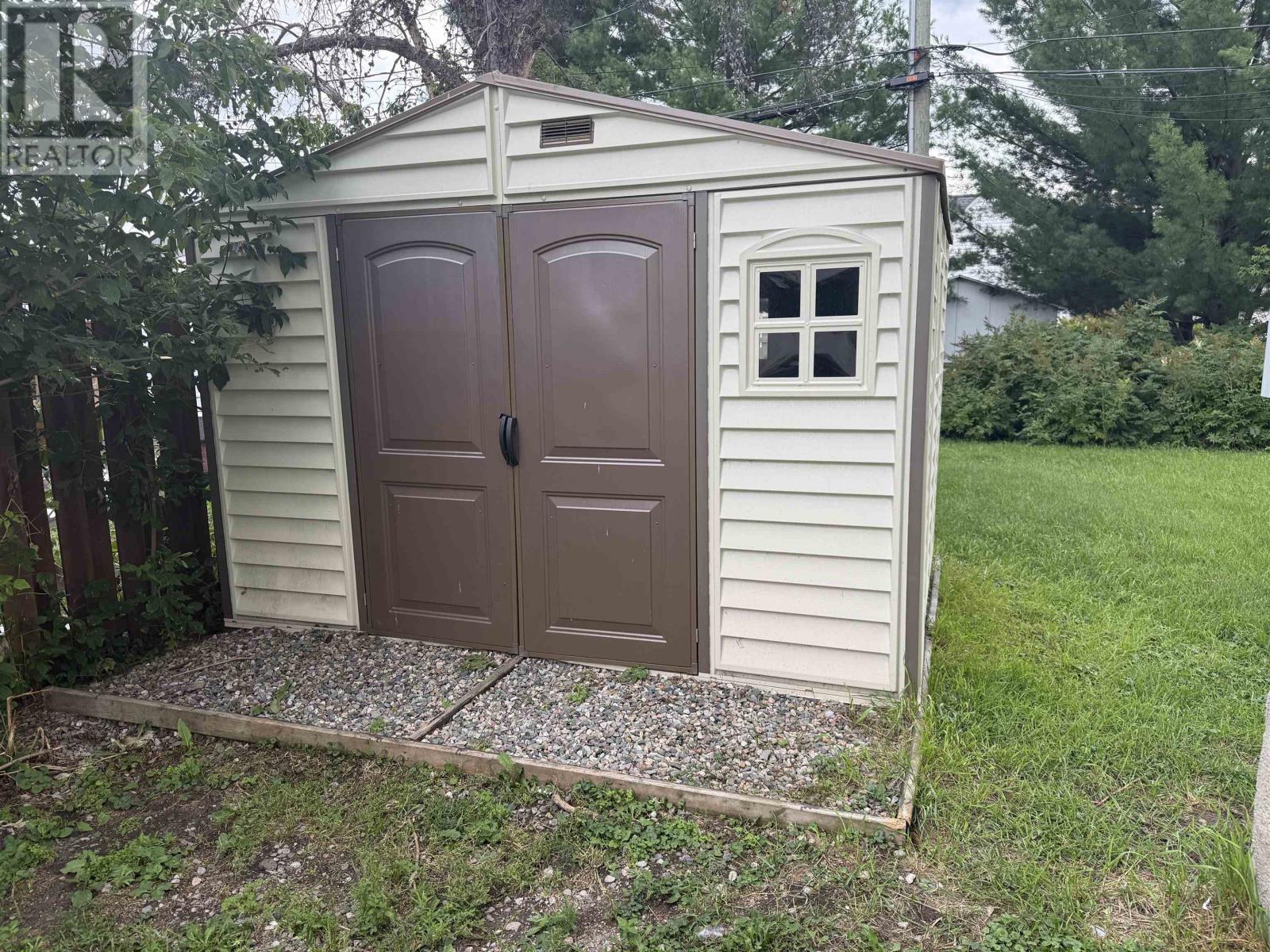 100 Wabigoon Dr, Dryden, Ontario  P8N 1W3 - Photo 2 - TB2602293