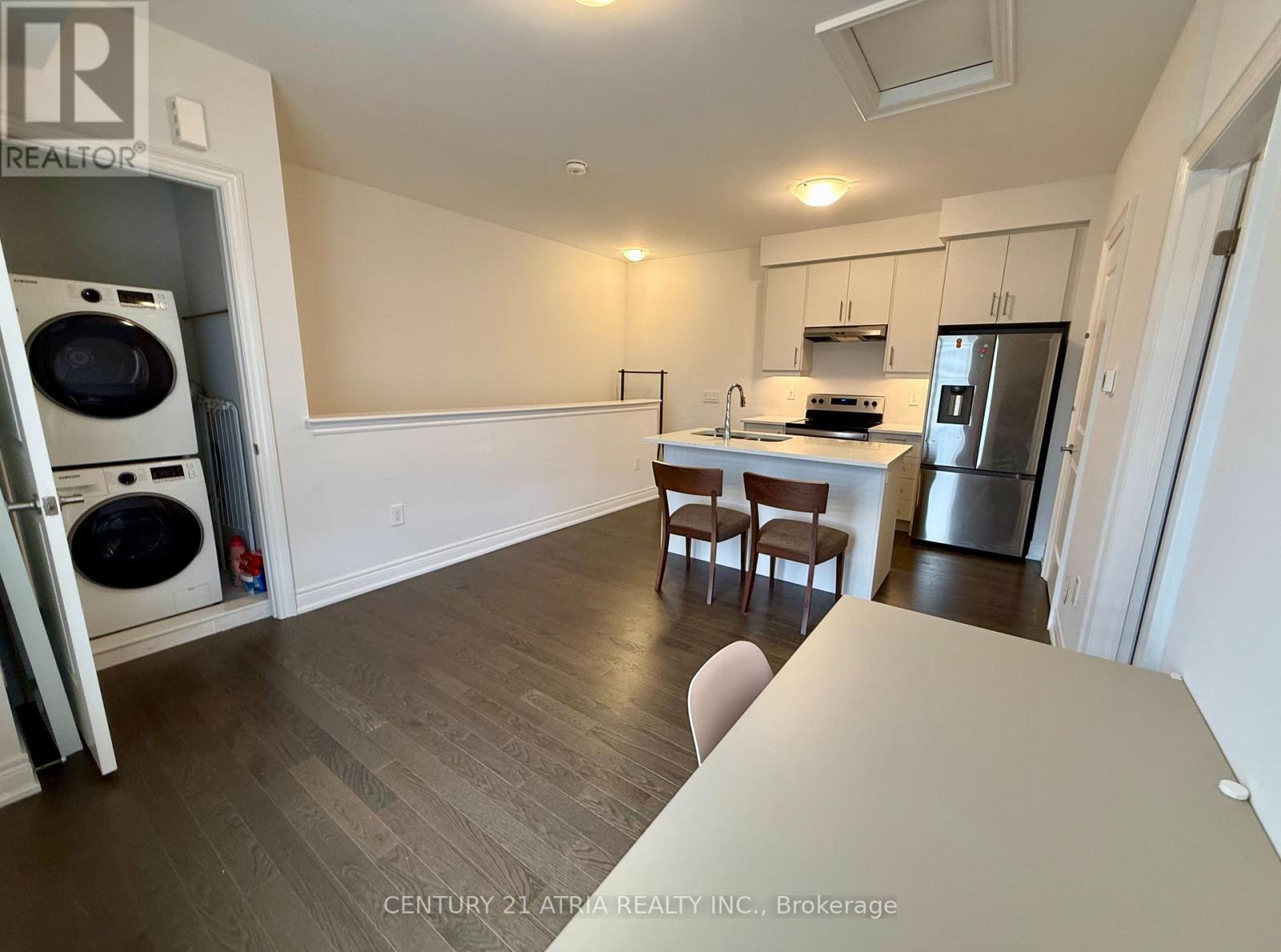 Coach Hse - 10 Fred Lablanc Drive, Markham, Ontario L6B 1R8 - Photo 3 - N13650044