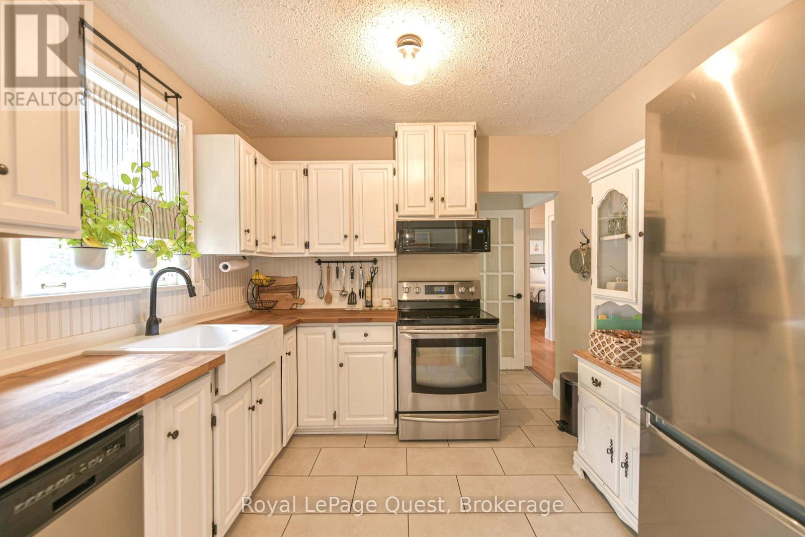 5 Karen Crescent, Orillia, Ontario  L3V 3H2 - Photo 7 - S13656420