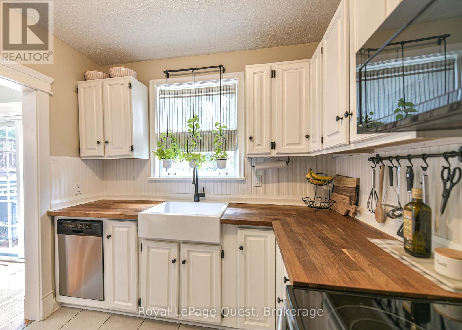 5 Karen Crescent, Orillia, Ontario  L3V 3H2 - Photo 9 - S13656420