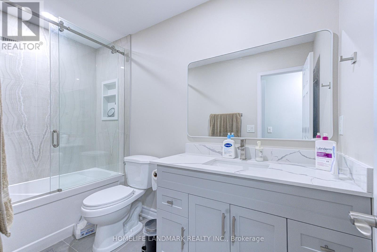 1192 Prestonwood Crescent, Mississauga, Ontario  L5V 2V3 - Photo 14 - W13652996