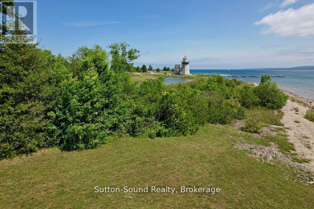 542 Punkinseed Lane, Georgian Bluffs, Ontario N0H 1S0 - Photo 4 - X13656430