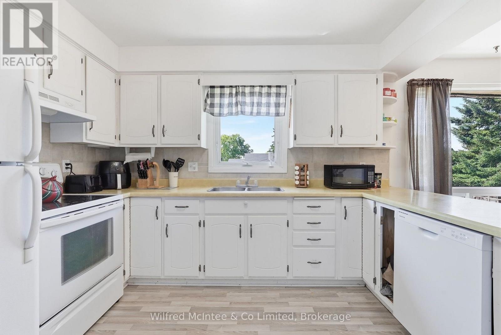 3 Bradley Street, Arran-Elderslie, Ontario  N0G 1L0 - Photo 16 - X13656436