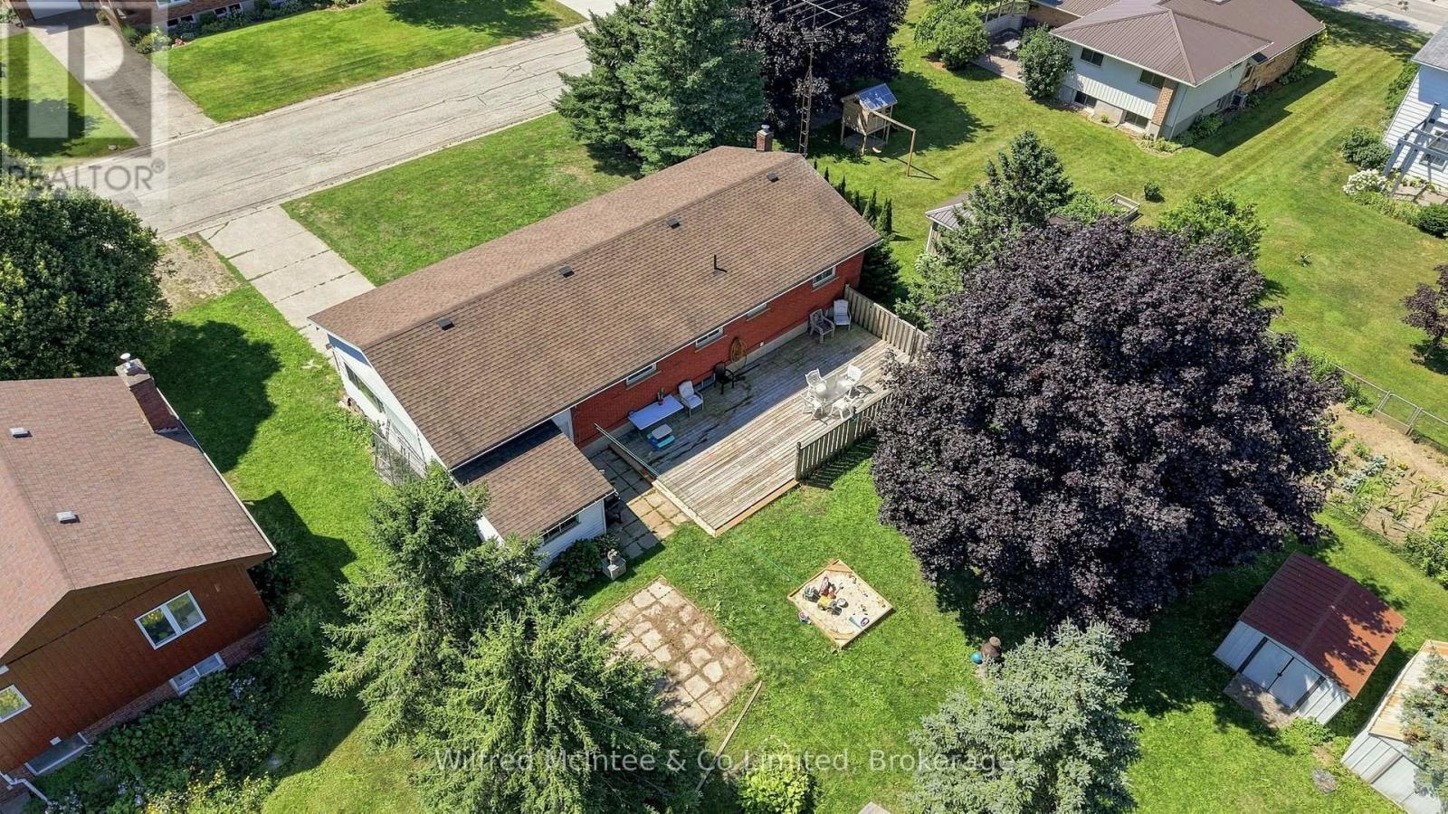 3 Bradley Street, Arran-Elderslie, Ontario  N0G 1L0 - Photo 37 - X13656436