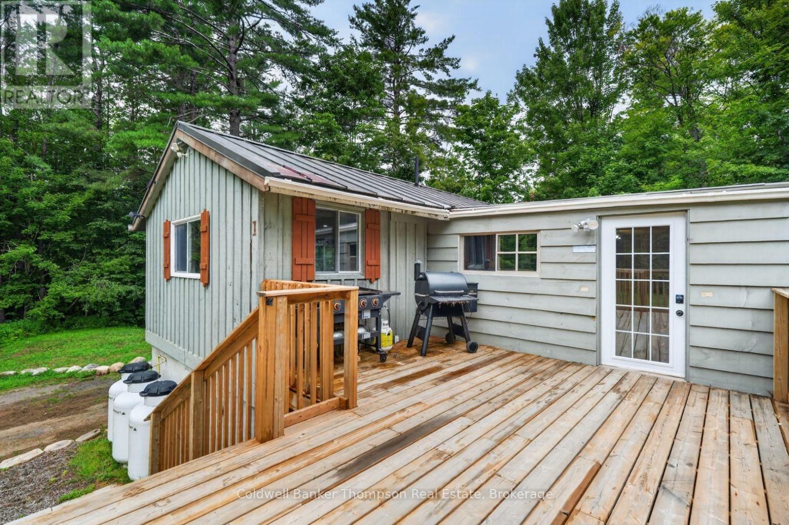 1018 Ashley Lane, Bracebridge, Ontario  P1L 1X1 - Photo 5 - X13656450