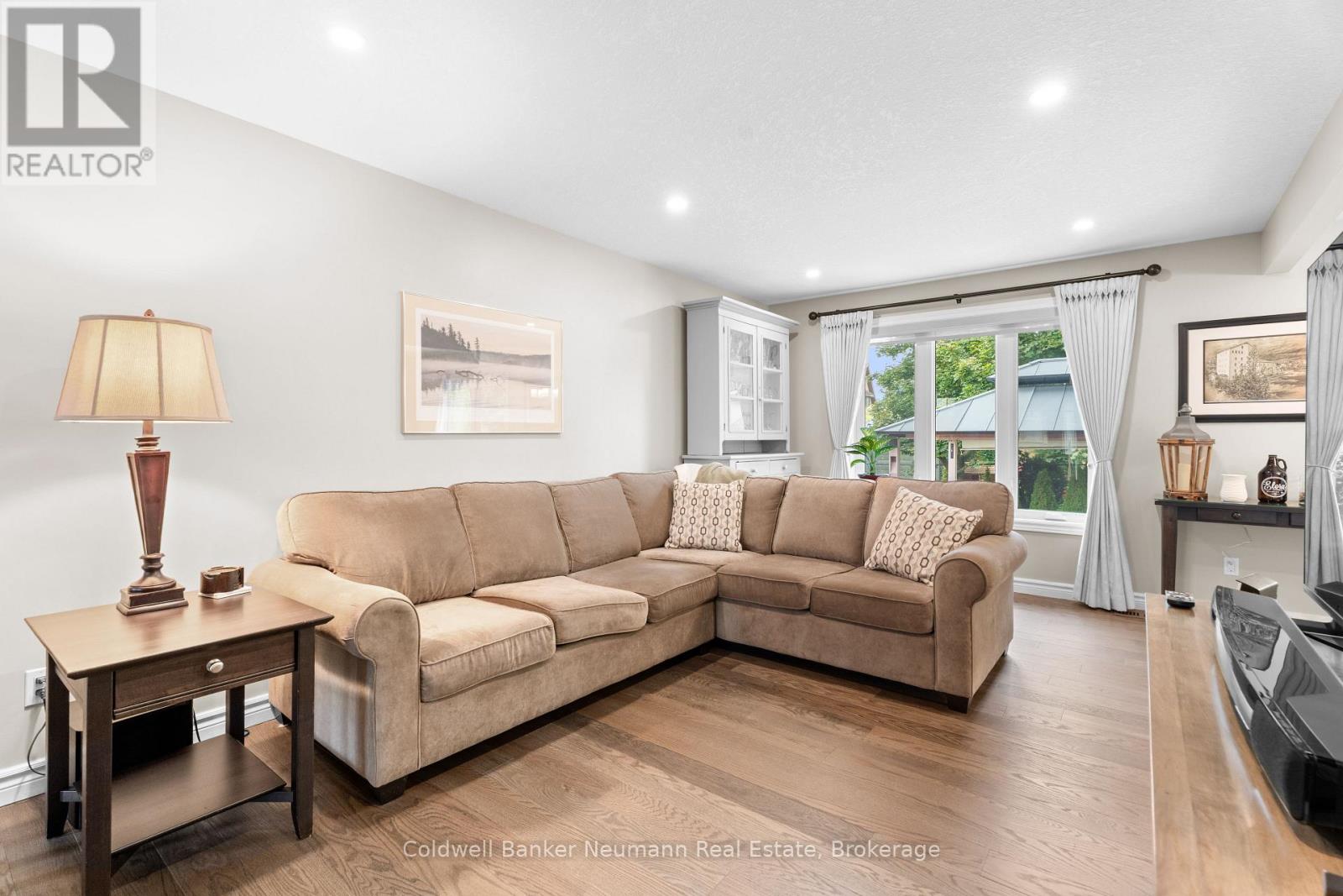 28 Keating Drive, Centre Wellington (Elora/salem), Ontario  N0B 1S0 - Photo 10 - X13656482