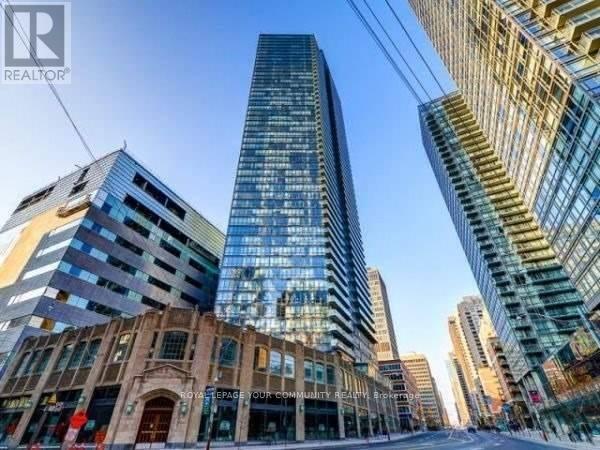 1505 - 832 BAY STREET, Toronto, Ontario