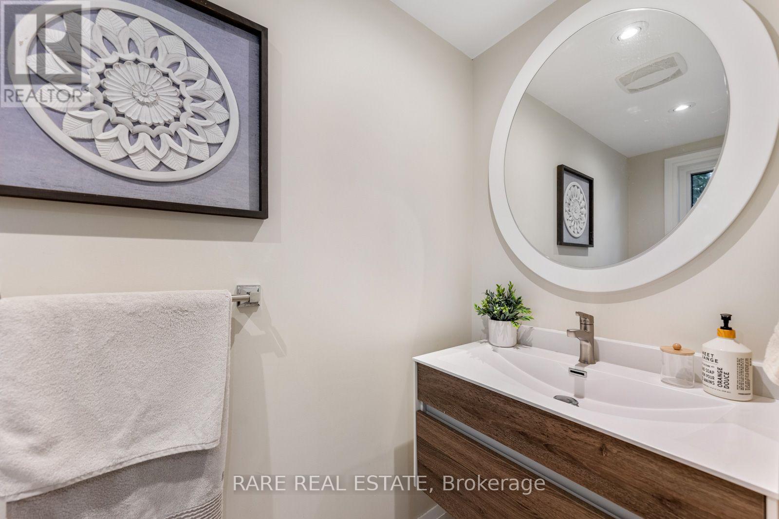11 Geddes Court, Toronto, Ontario M3H 2W7 - Photo 14 - C13656402