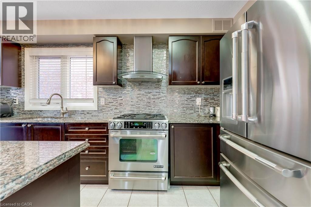 334 Apple Hill Crescent, Kitchener, Ontario  N2R 0E5 - Photo 8 - 40844826
