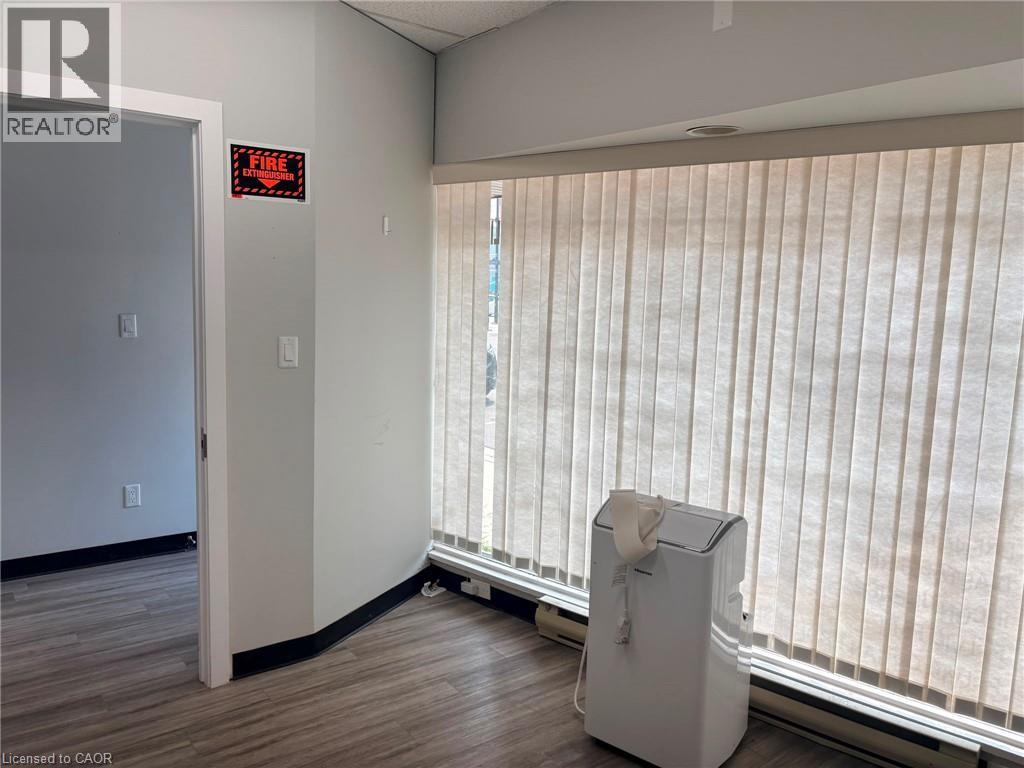 11 Colborne Street N, Simcoe, Ontario  N3Y 3T8 - Photo 4 - 40848362