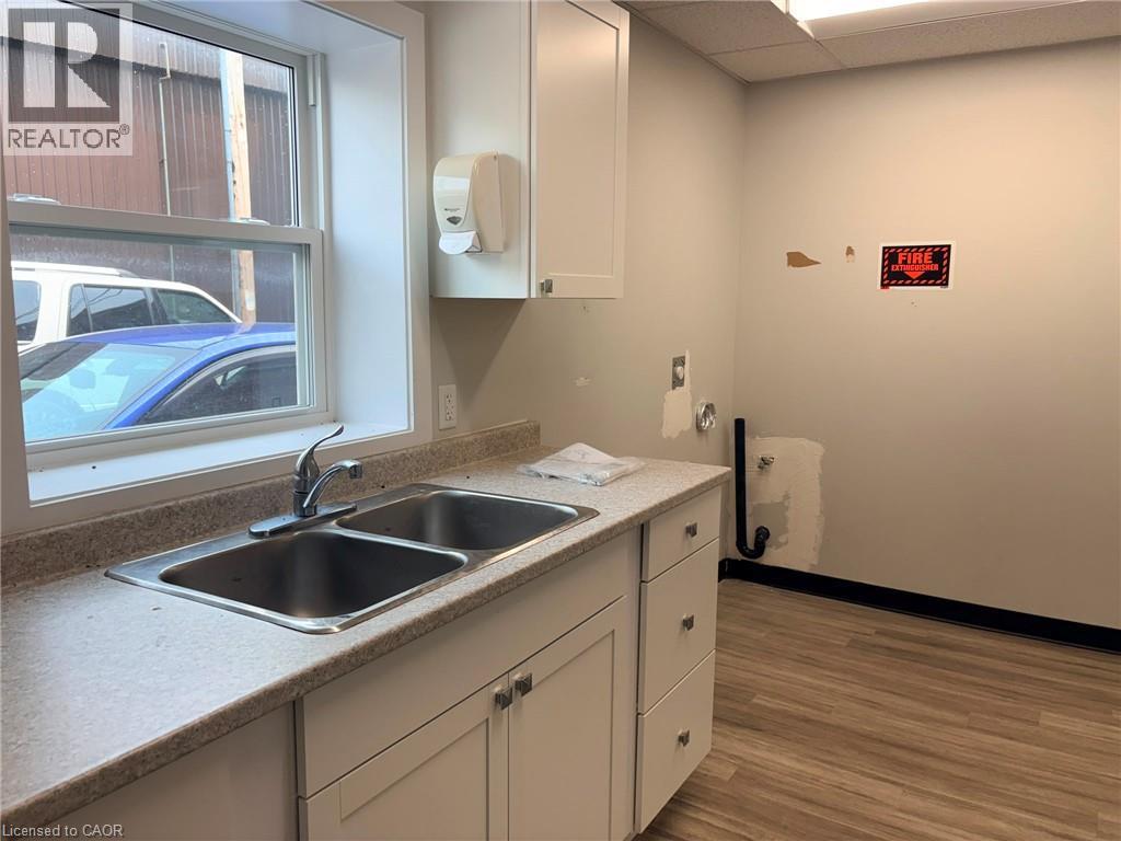 11 Colborne Street N, Simcoe, Ontario  N3Y 3T8 - Photo 12 - 40848362