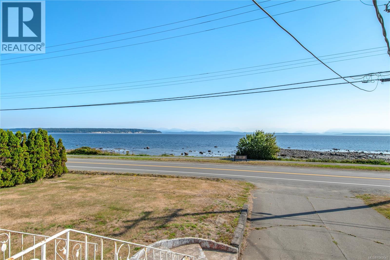 3250 Island Hwy, Campbell River, British Columbia  V9W 1C9 - Photo 1 - 1043640