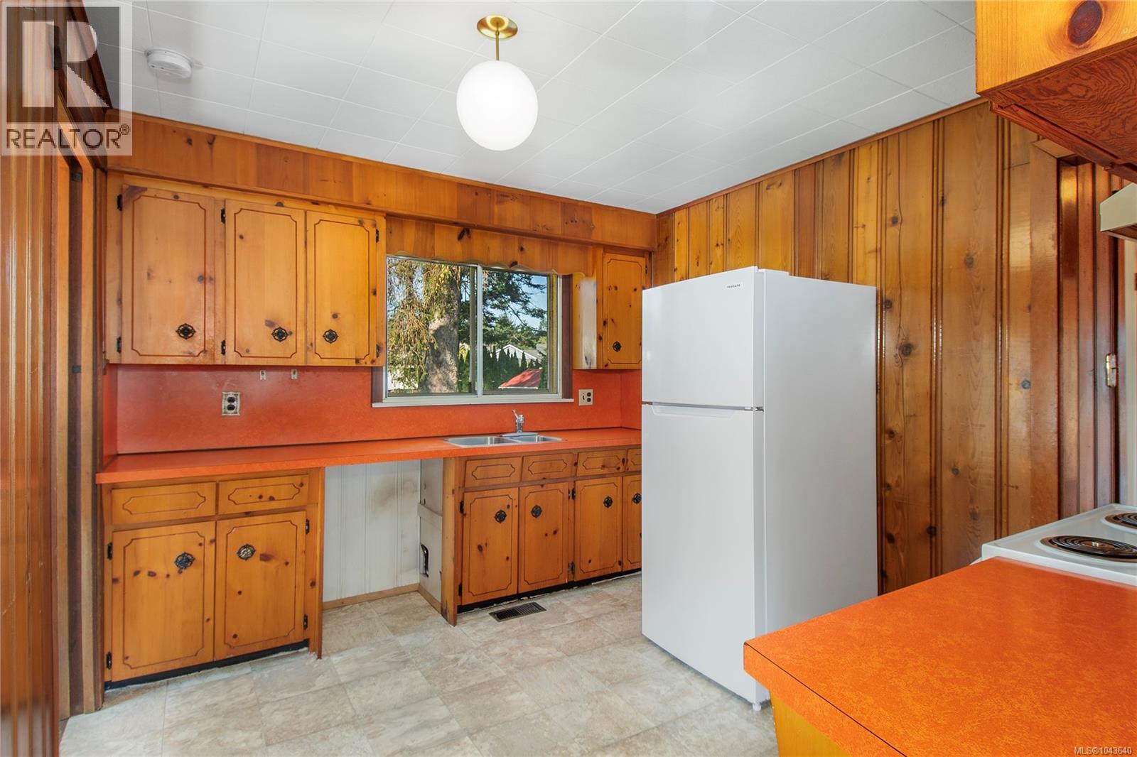 3250 Island Hwy, Campbell River, British Columbia  V9W 1C9 - Photo 17 - 1043640