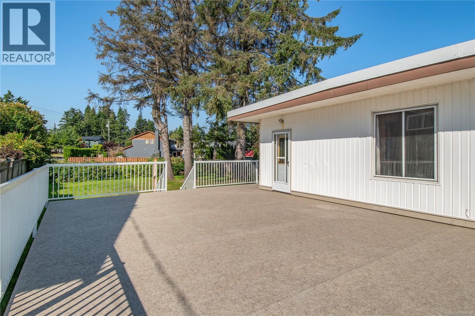 3250 Island Hwy, Campbell River, British Columbia  V9W 1C9 - Photo 23 - 1043640