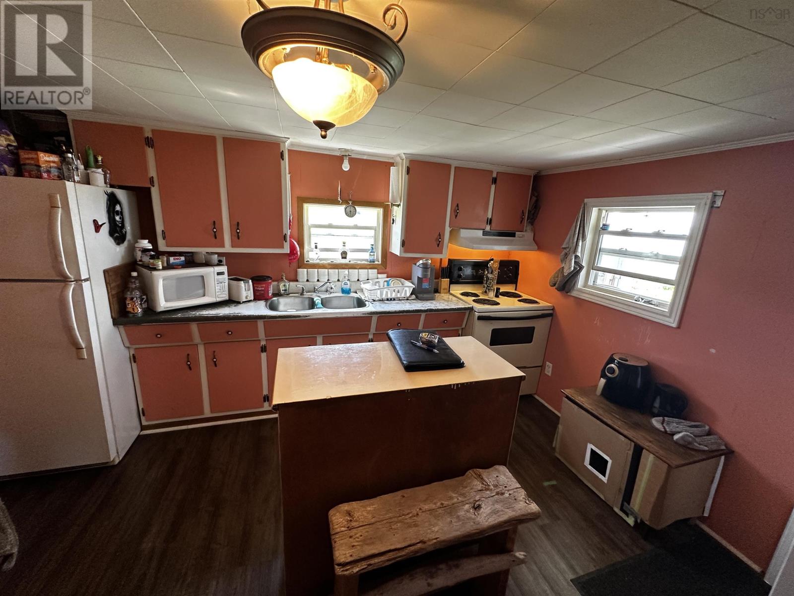 70 Cove Road, West Arichat, Nova Scotia  B0E 3J0 - Photo 11 - 202617947