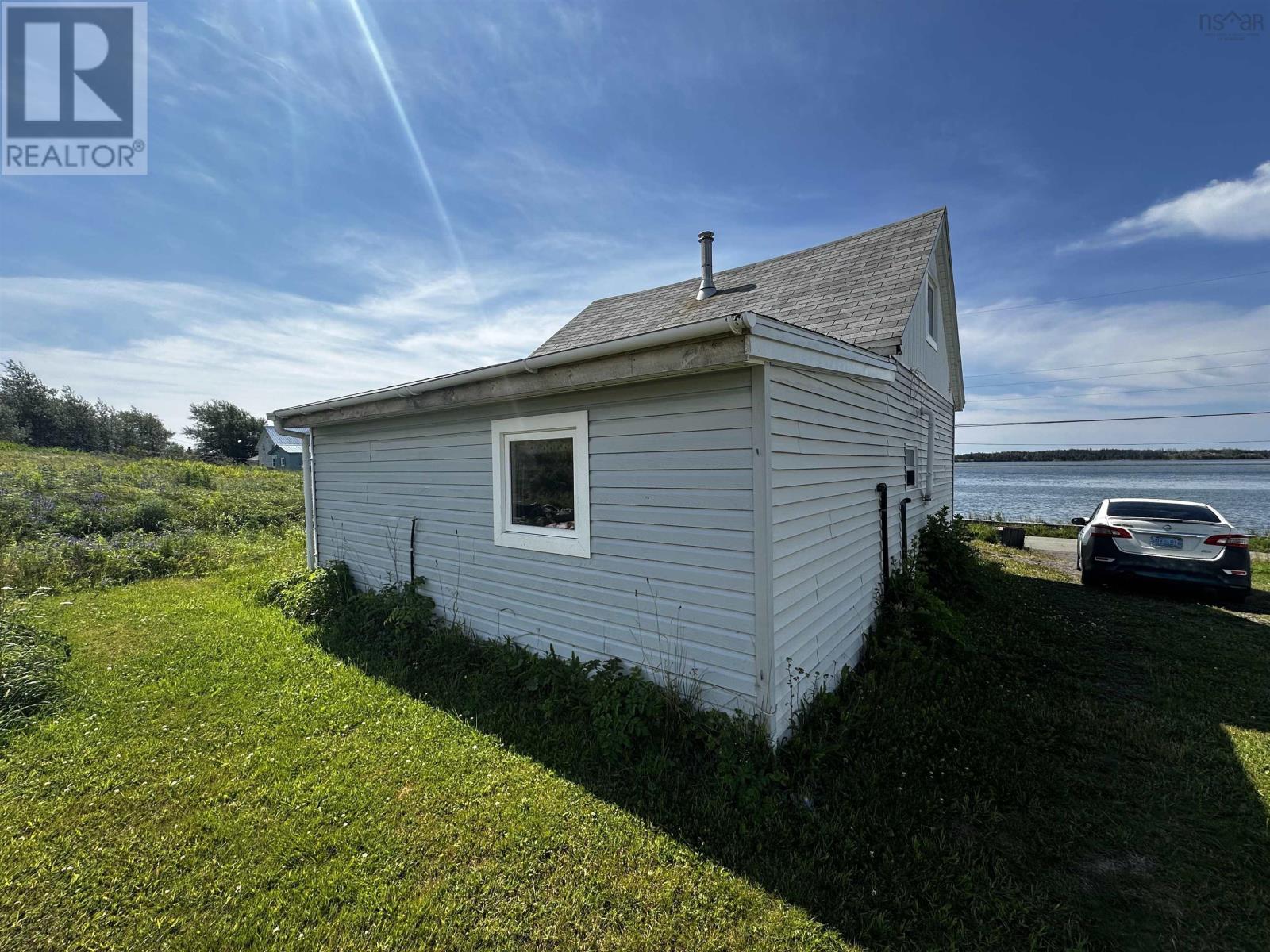 70 Cove Road, West Arichat, Nova Scotia  B0E 3J0 - Photo 8 - 202617947
