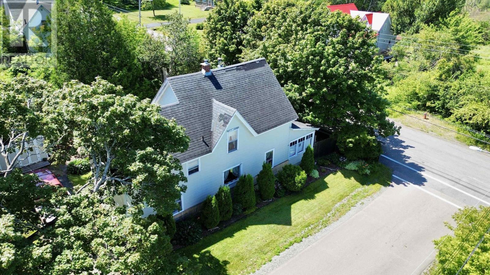 26 Starr Street, Springhill, Nova Scotia  B0M 1X0 - Photo 37 - 202618738