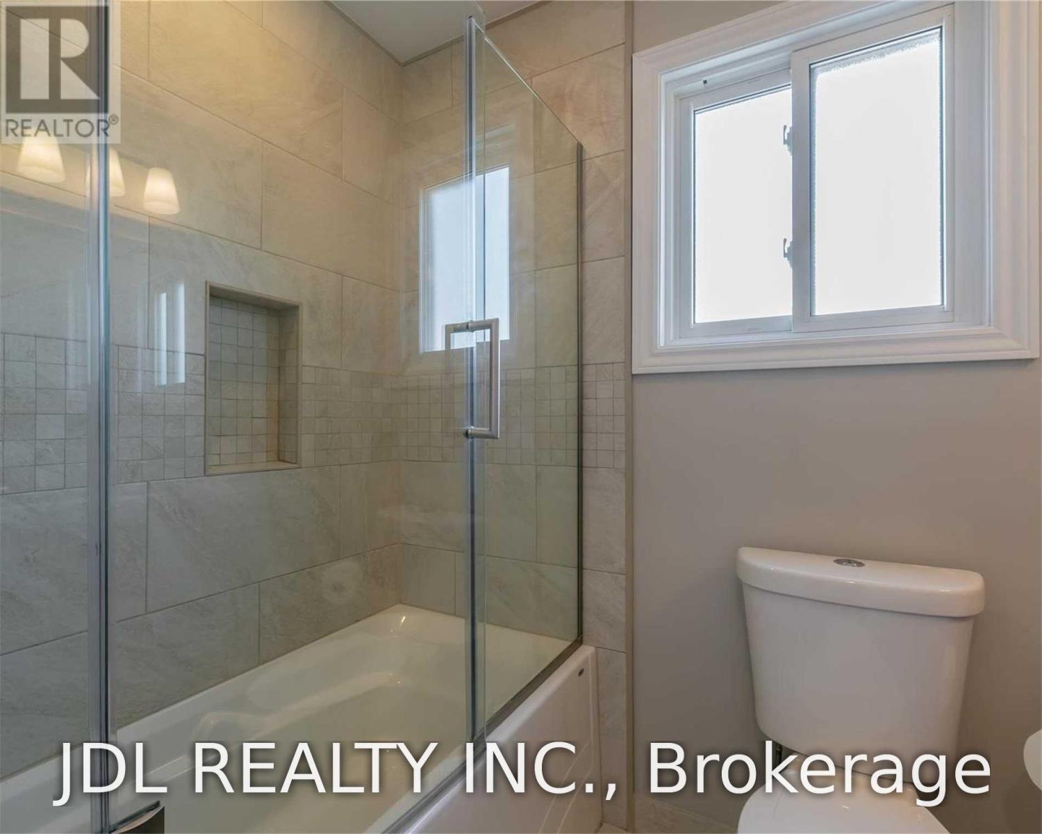 163 Carrick Upper Avenue, Georgina, Ontario L4P 3P2 - Photo 22 - N13656452