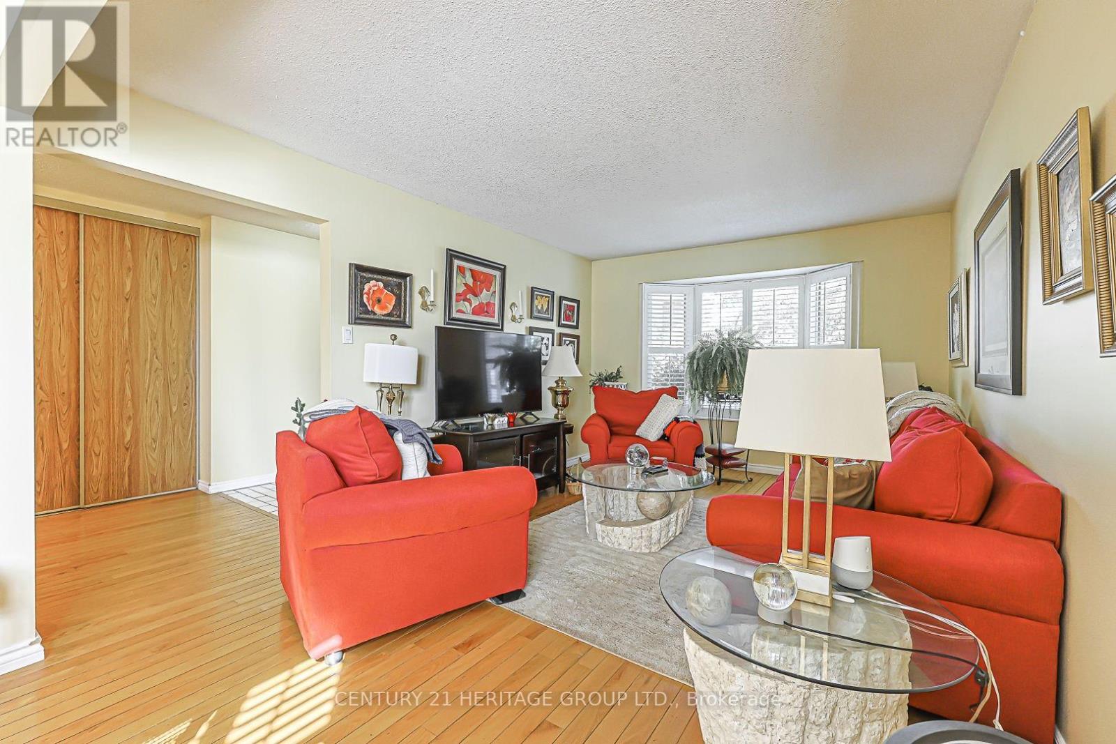 326 Darlington Crescent, Newmarket, Ontario  L3Y 6N4 - Photo 8 - N13656486
