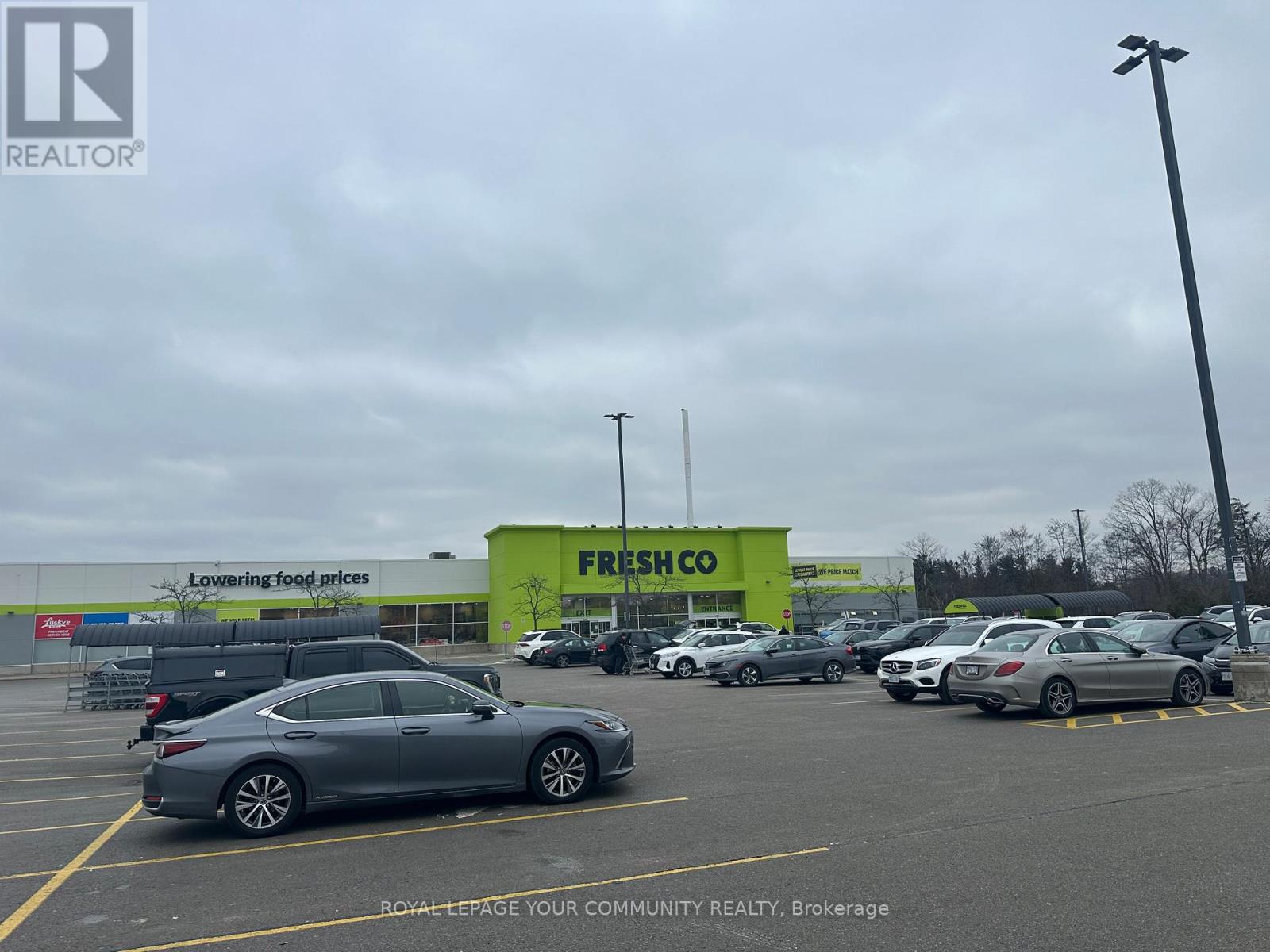 #12/14 - 9200 Bathurst Street, Vaughan, Ontario  L4J 8W1 - Photo 4 - N13656488