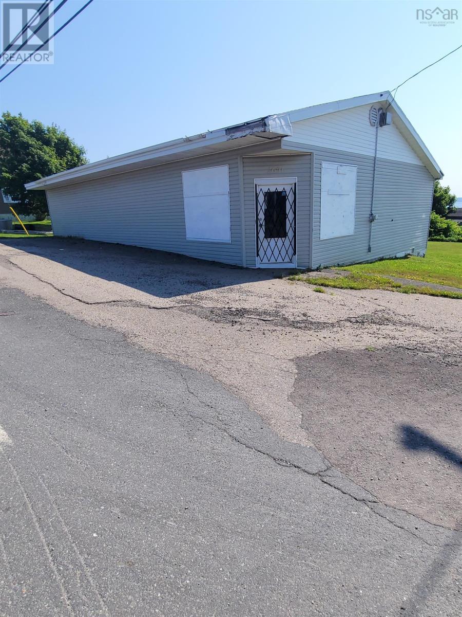 2671 Highway 255, Port Morien, Nova Scotia  B1B 1S7 - Photo 32 - 202620116