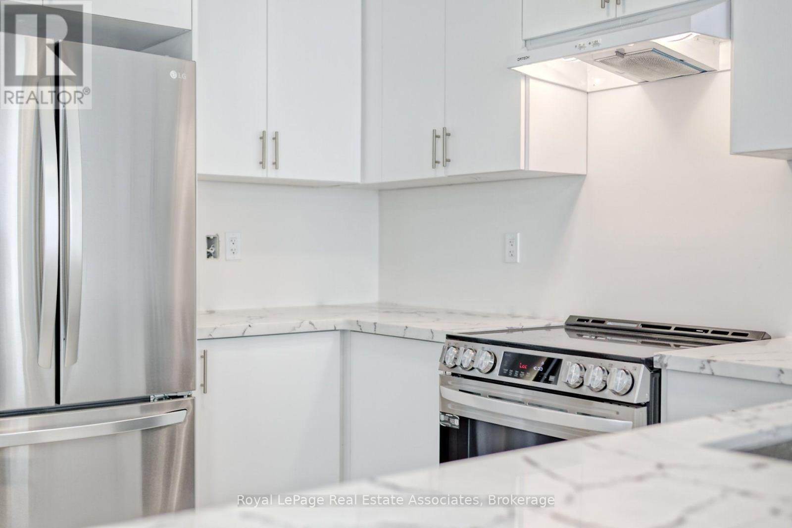34 Attwater Drive E, Cambridge, Ontario N1T 0G6 - Photo 15 - X13656330
