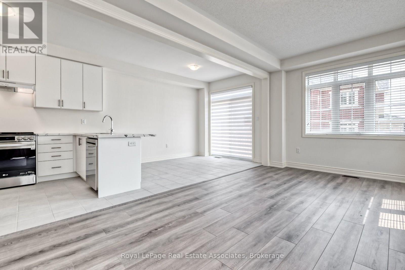 34 Attwater Drive E, Cambridge, Ontario N1T 0G6 - Photo 11 - X13656330
