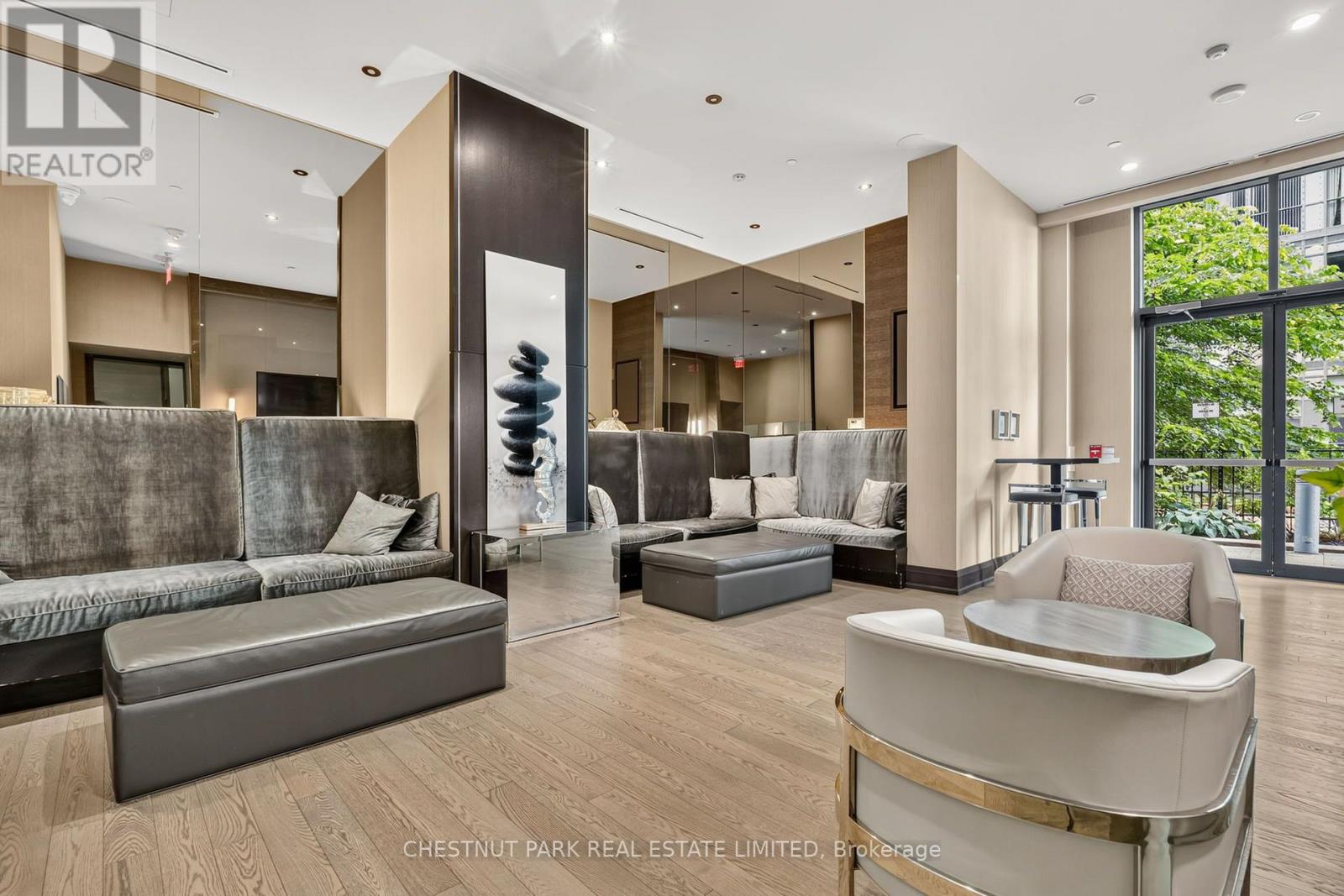807 - 59 Annie Craig Drive, Toronto, Ontario  M8V 0C4 - Photo 3 - W13656444