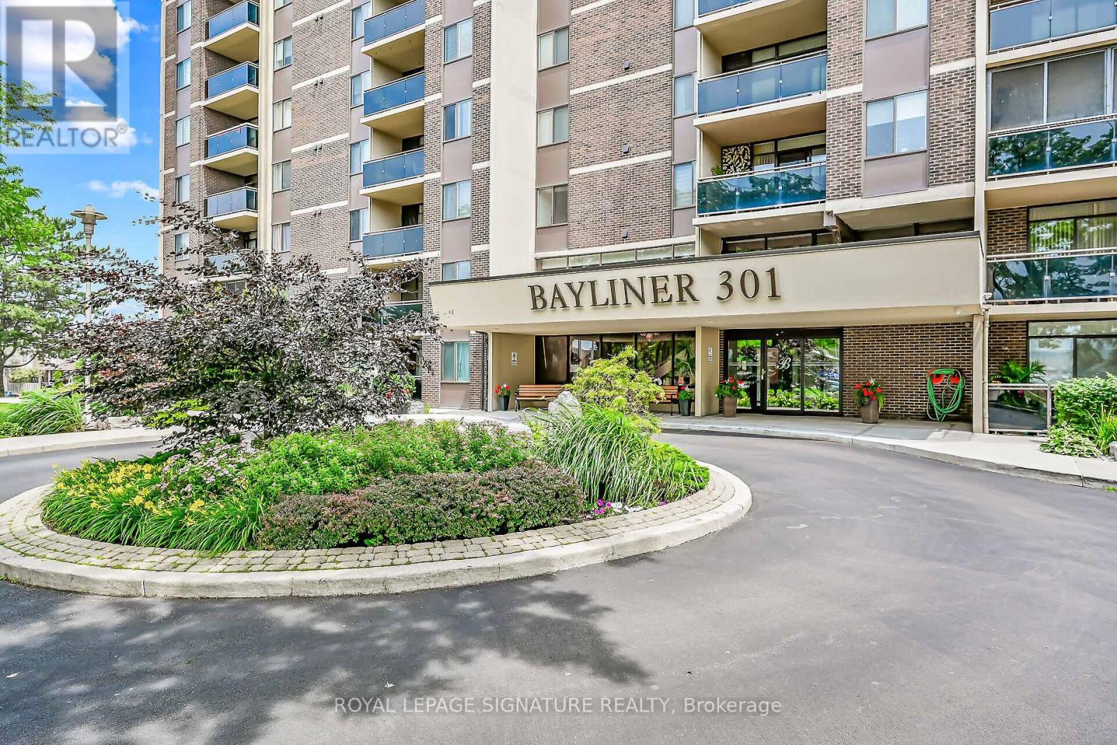 907 - 301 FRANCES AVENUE, Hamilton, Ontario