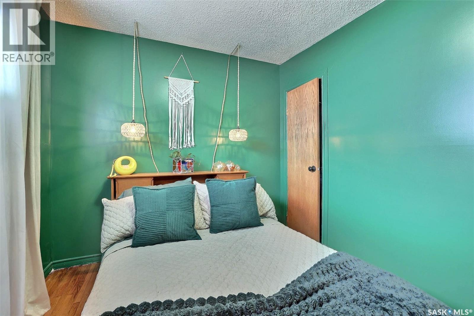 924 Campbell Street, Regina, Saskatchewan  S4T 5P3 - Photo 12 - SK044813