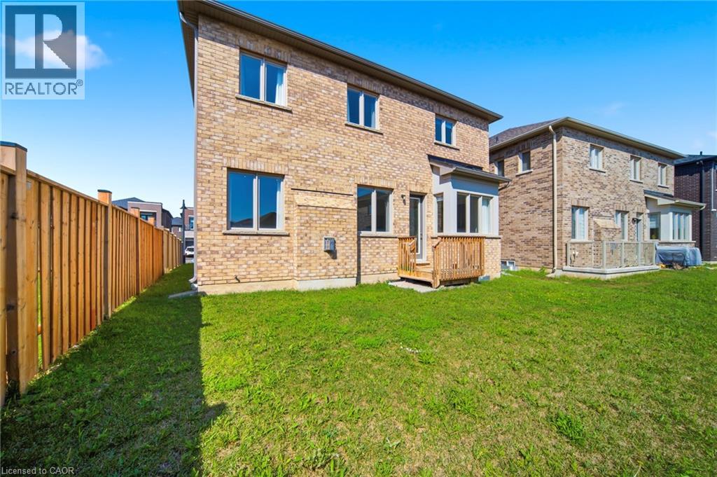 11 Grierson Trail, Waterdown, Ontario  L8B 1X5 - Photo 37 - 40851495