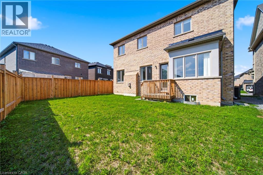 11 Grierson Trail, Waterdown, Ontario  L8B 1X5 - Photo 38 - 40851495