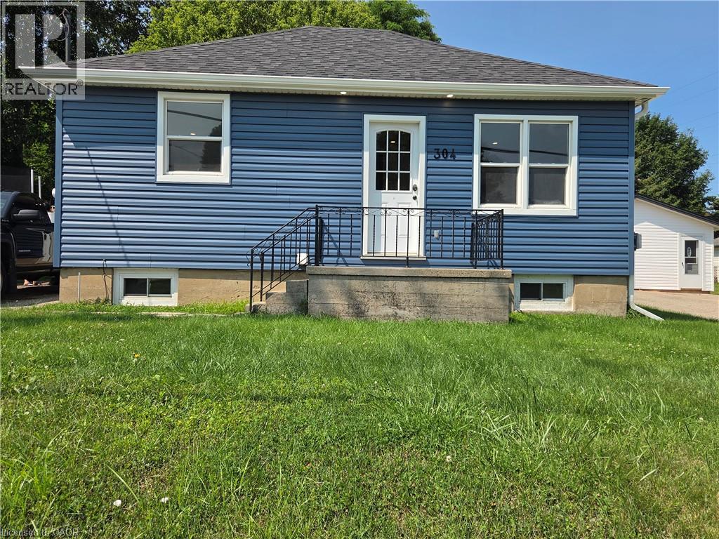 304 Mill Street, Woodstock, Ontario  N4S 2X5 - Photo 1 - 40854160