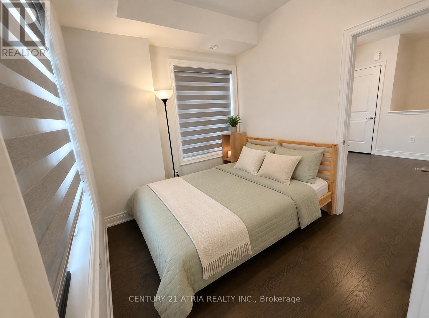 Coach Hse - 10 Fred Lablanc Drive, Markham, Ontario L6B 1R8 - Photo 4 - N13650044