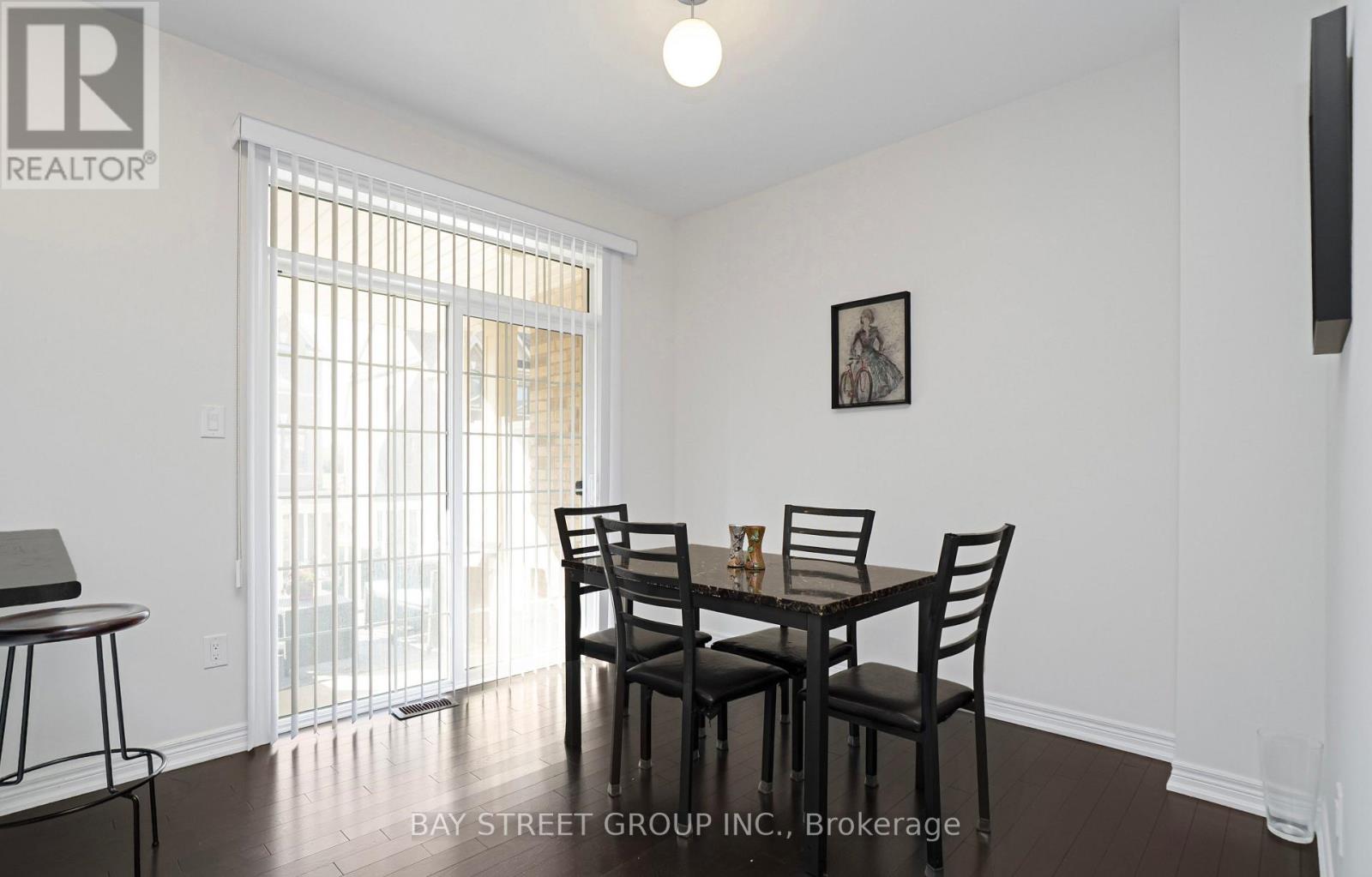 53 Fruitvale Circle, Brampton, Ontario L7A 5B9 - Photo 12 - W13652722