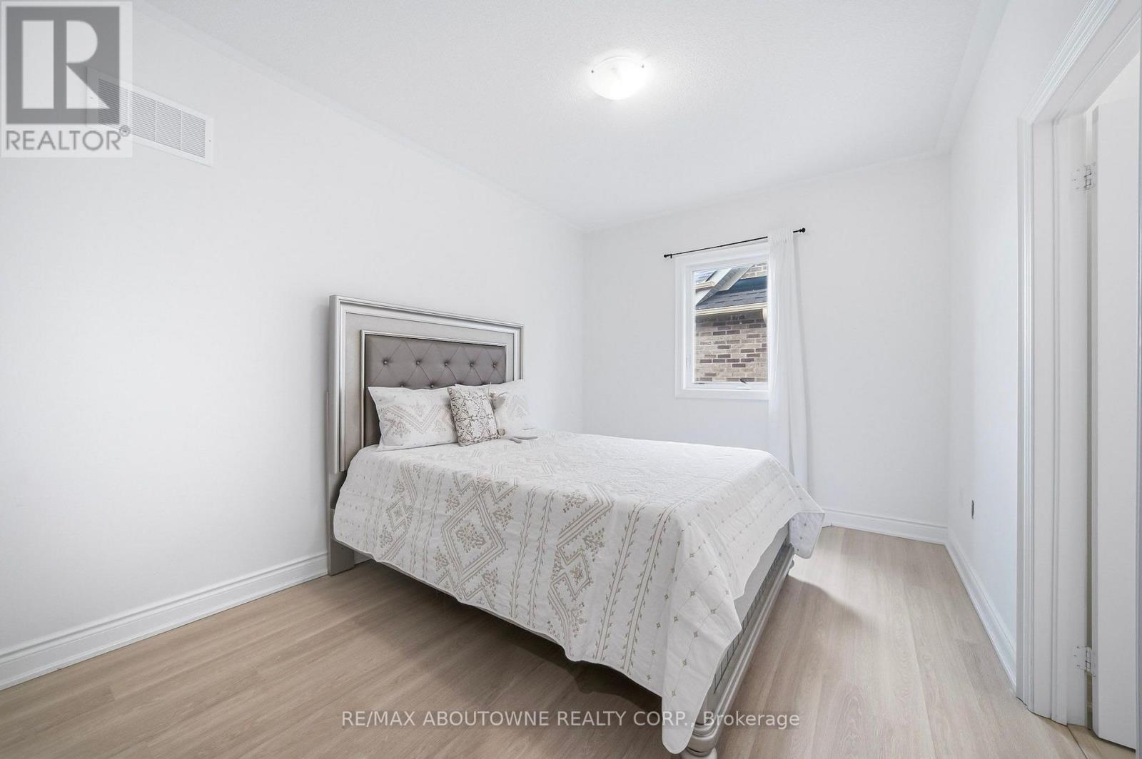 11 Grierson Trail, Hamilton, Ontario  L8B 1X5 - Photo 30 - X13652268